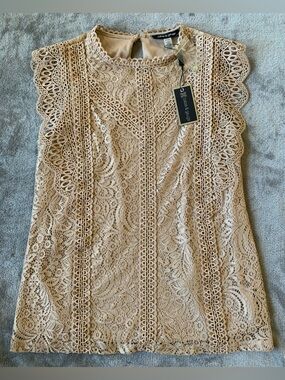 Cable & Gauge Beige Lace Sleeveless Shell Top